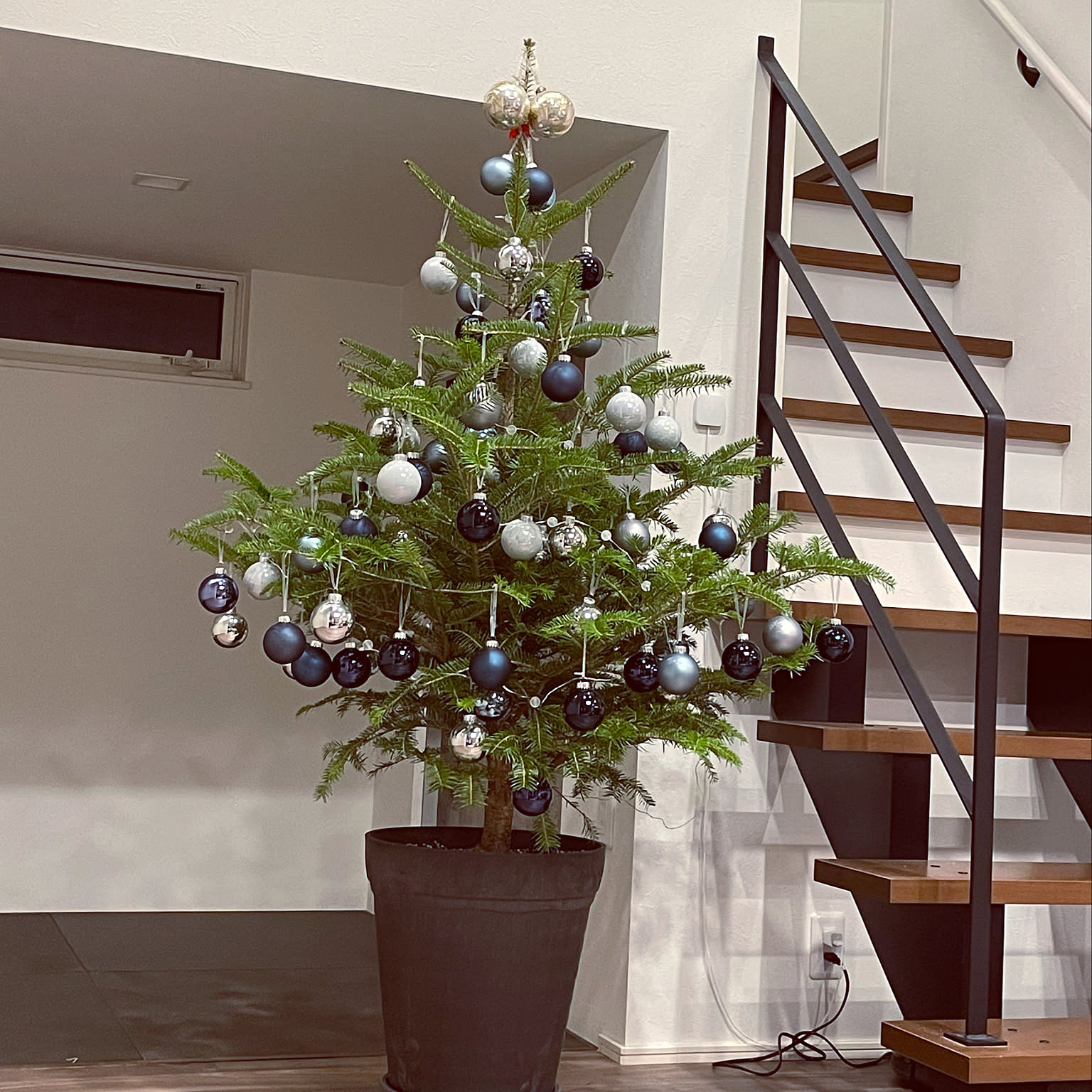 本物みたいなクリスマスツリー　ハンドメイド　ヒムロスギ　モミの木 本物みたいなクリスマスツリー ハンドメイド ヒムロスギ モミの