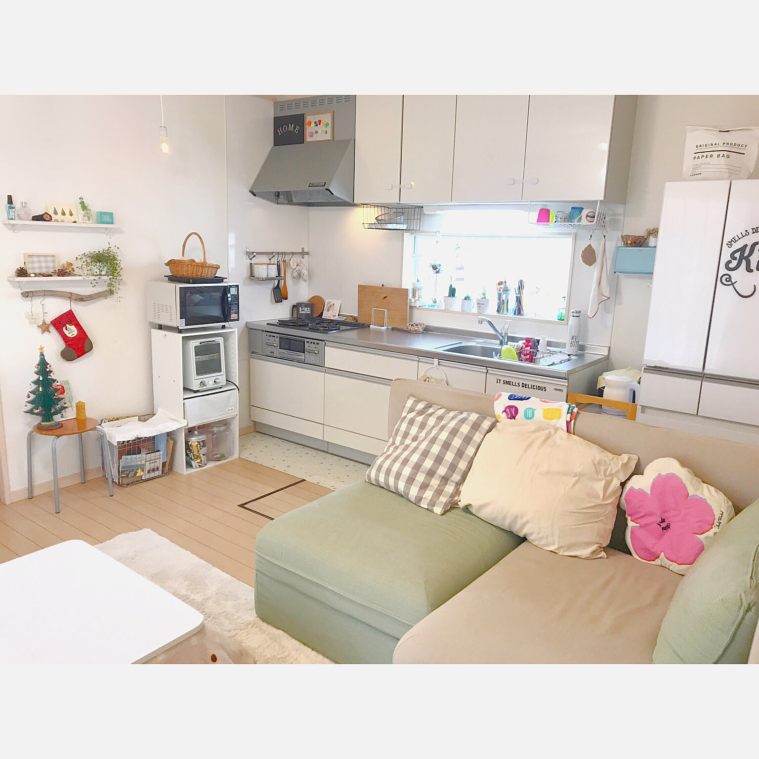 VALLENTUNA ヴァレントゥナ ソファベッド IKEA イケア 白 送料込 2025年最新】ヴァレントゥナの人気アイテム - メルカリ