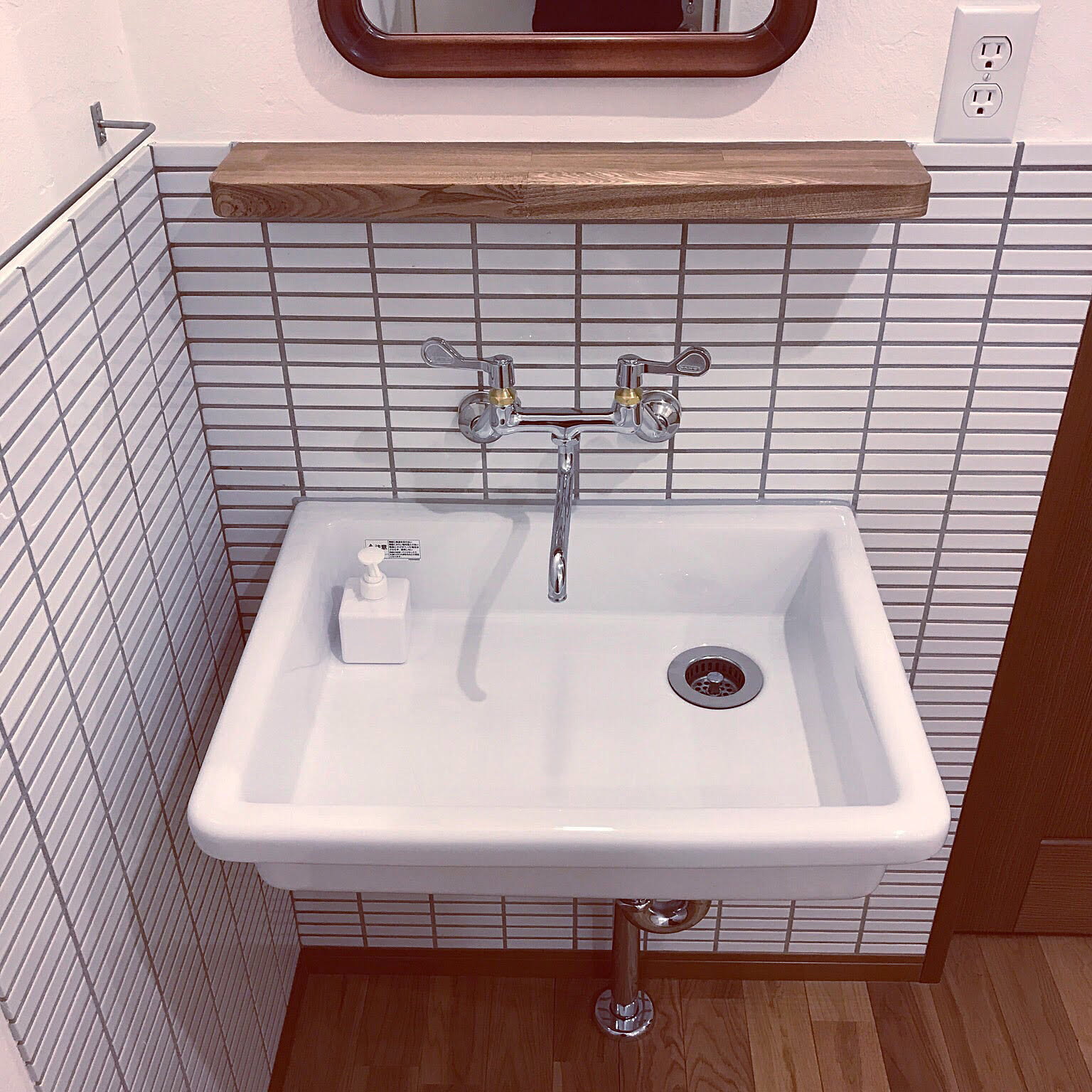 toolbox購入 TOTO SK7 約60cm x ぽ 45cm