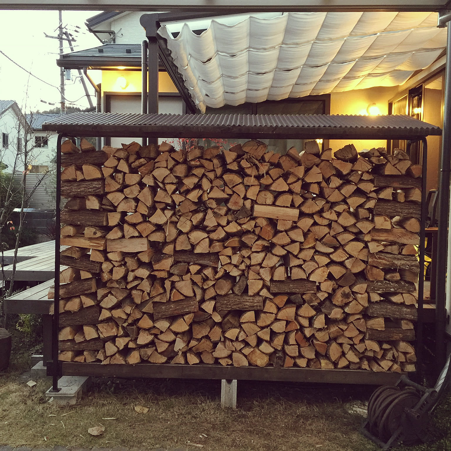 原木 松 DIY バルコニー 外構 薪