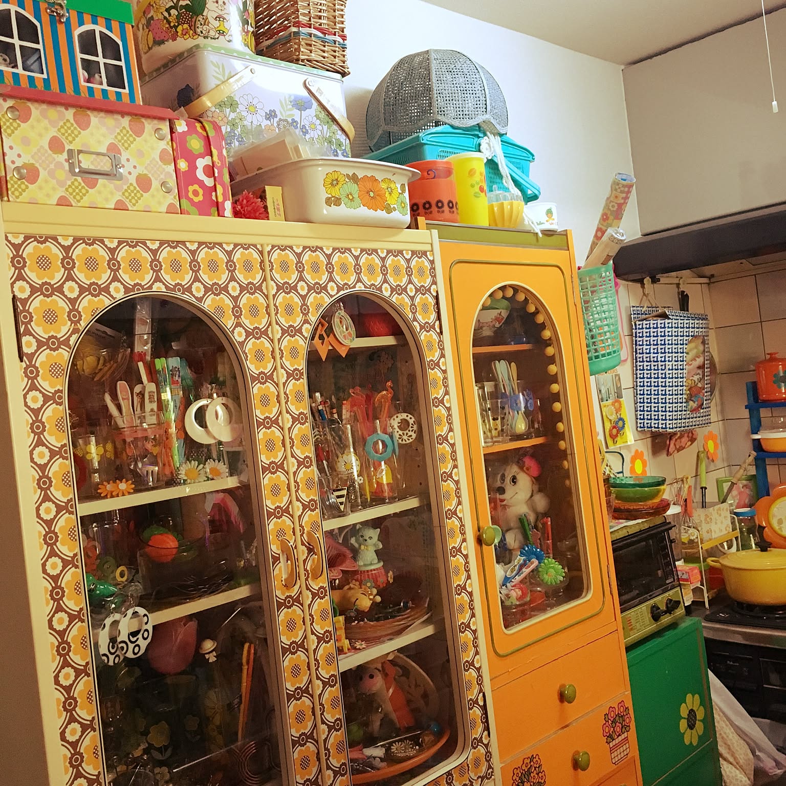 旧swimmerスイマーミニ棚飾り棚お部屋インテリアレトロパステルカラー花柄レア 旧swimmerスイマーミニ棚飾り棚お部屋インテリアレトロパステル