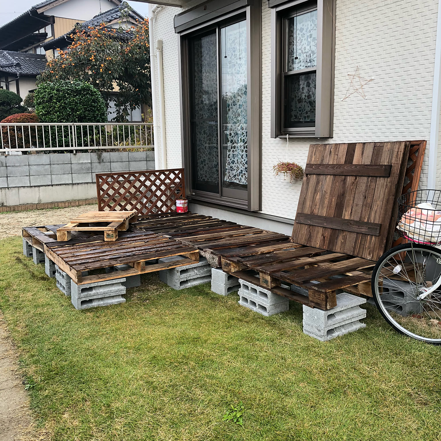 ウッドデッキ パレットのおすすめ商品とおしゃれな実例 ｜ RoomClip