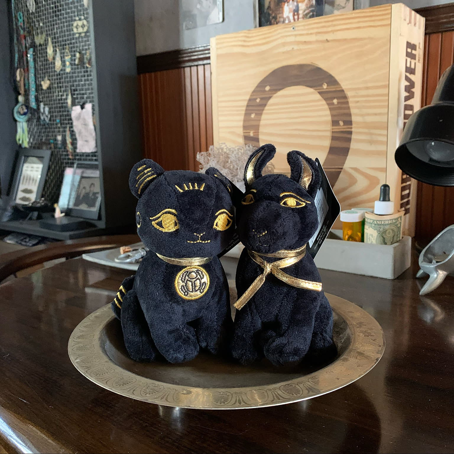 誕生日のプレゼント/手乗り神/ぬいぐるみ/アヌビス/バステトなどの