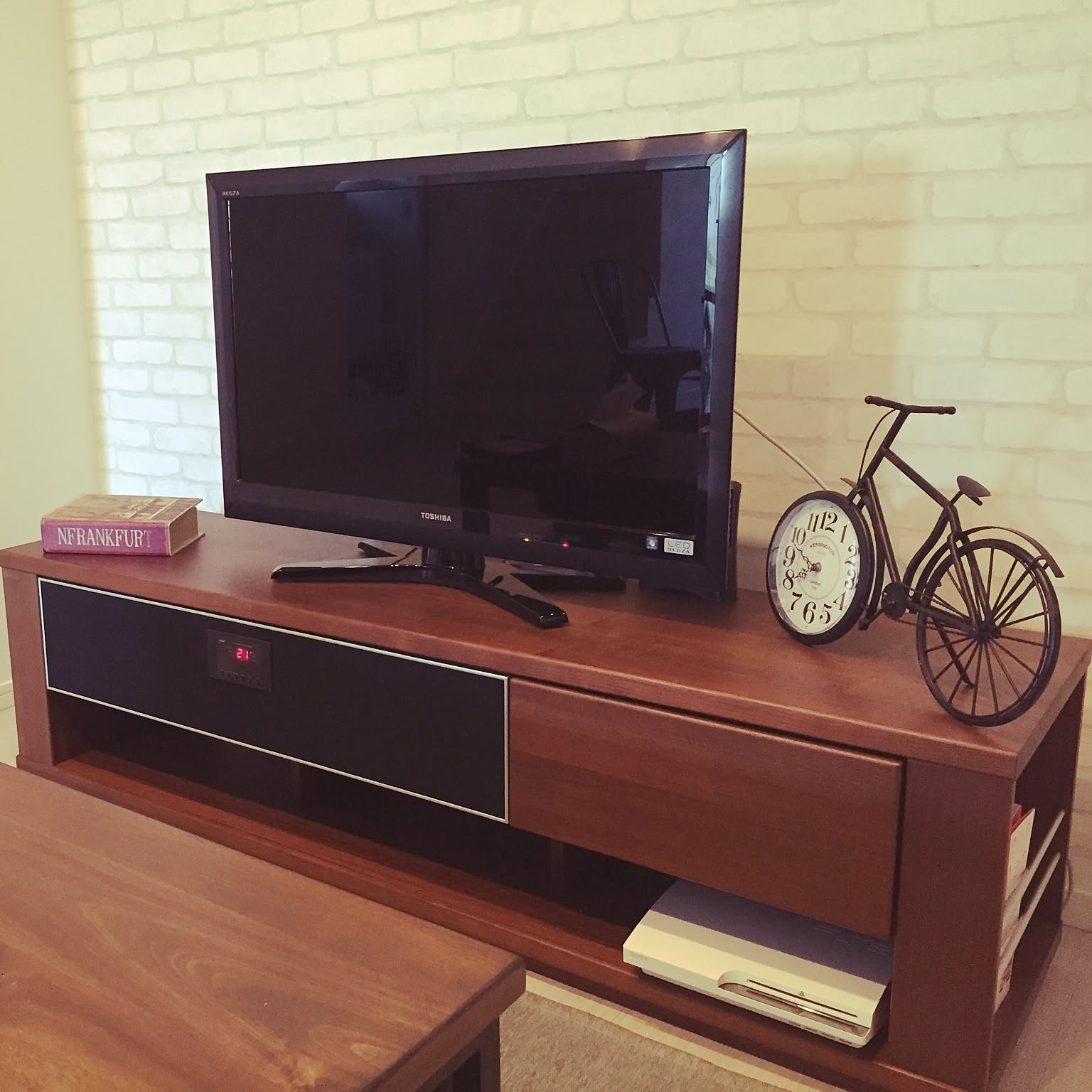 スピーカー付きテレビ台のおすすめ商品とおしゃれな実例 スピーカー付きテレビ台のおすすめ商品とおしゃれな実例