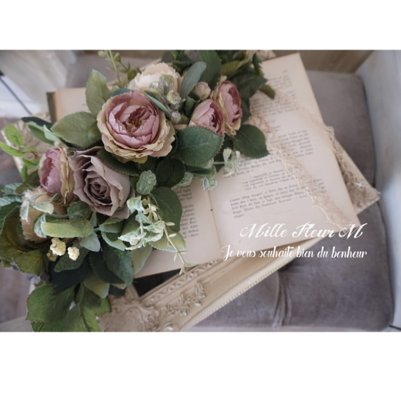 No20 ドライとプリザーブドフラワーのフラワーガーランド✲*゜ No20 ドライとプリザーブドフラワーのフラワーガーランド✲*゜