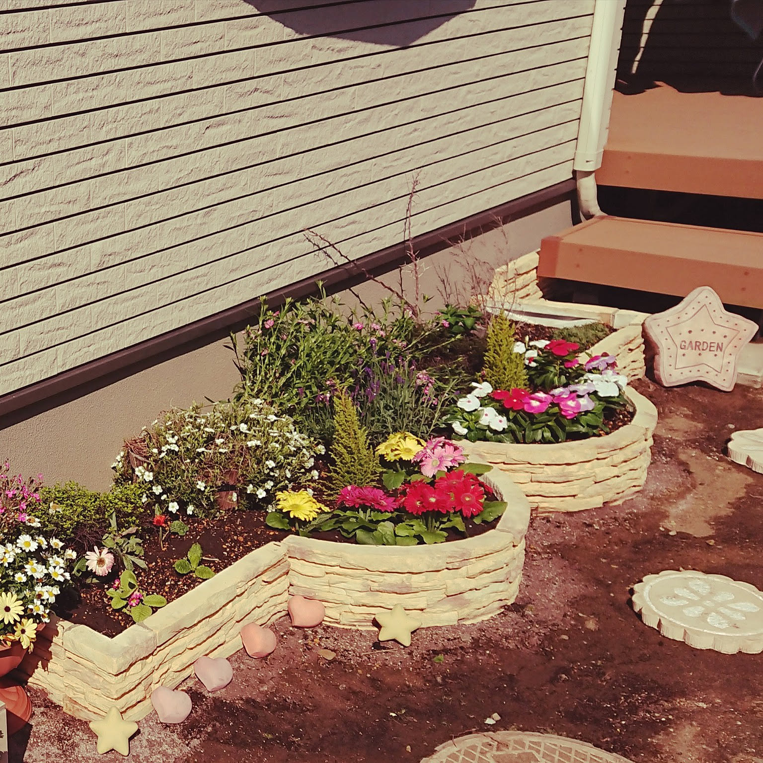 ガーデン雑貨 ステップストーンのおすすめ商品とおしゃれな実例