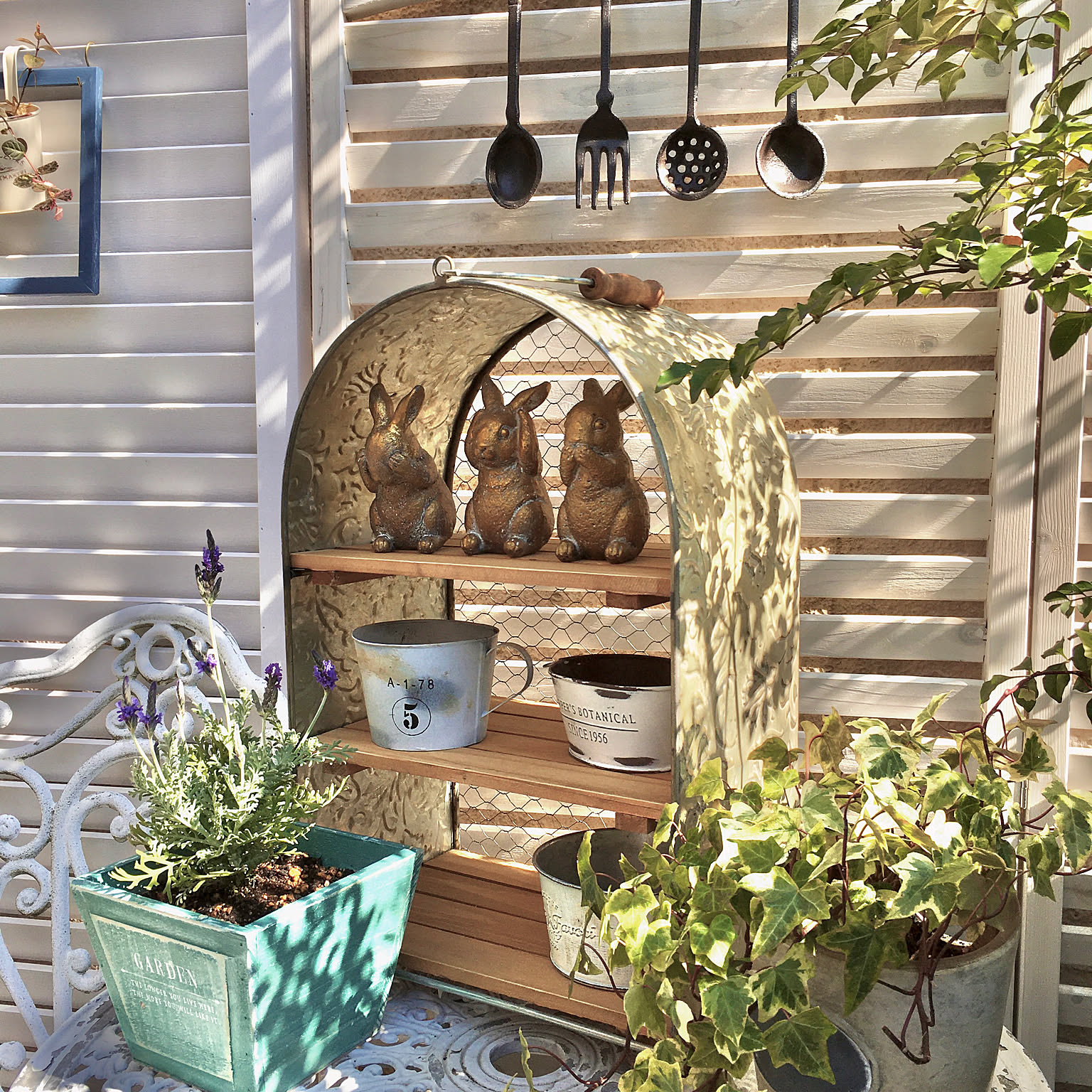 は*マ様 チップとデール　チップ&デール　プランター　植木鉢　ガーデニング　物入 Disney プランター 3号 チップ＆デール （ 植木鉢 鉢 園芸用品