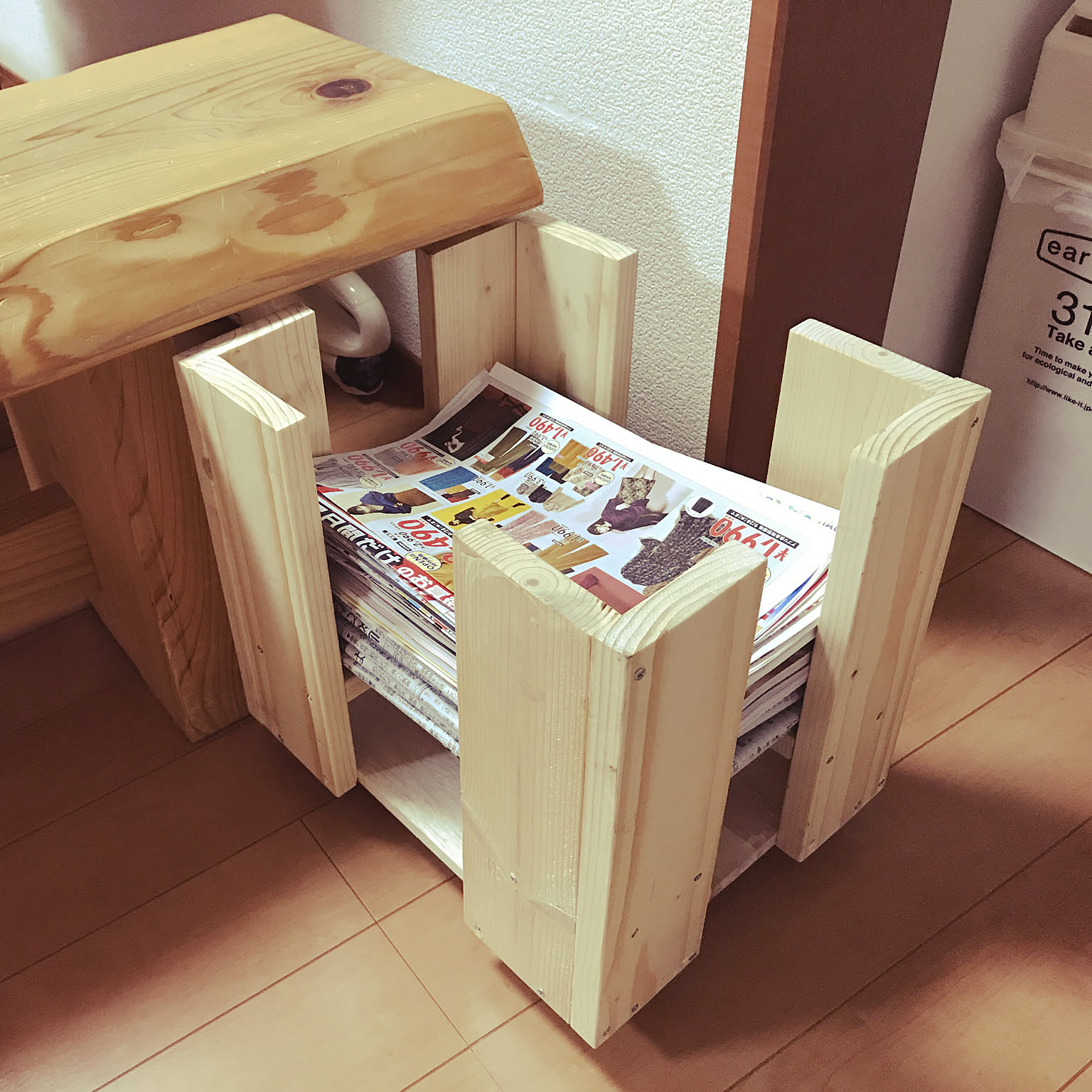 DIY  雑誌ストッカー 楽天市場】新聞ストッカー ｜ 雑誌 収納 ラック 片付け ちらし