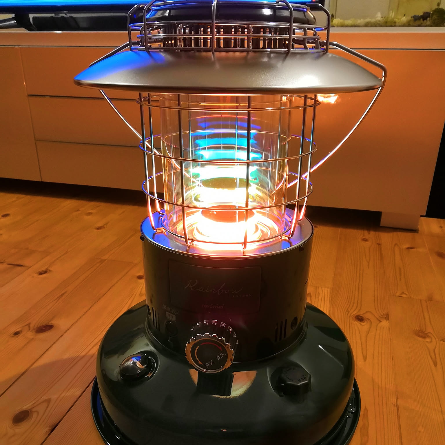 今日だけ値下！TOYOTOMI RB-25C(W) レインボーストーブ トヨトミ