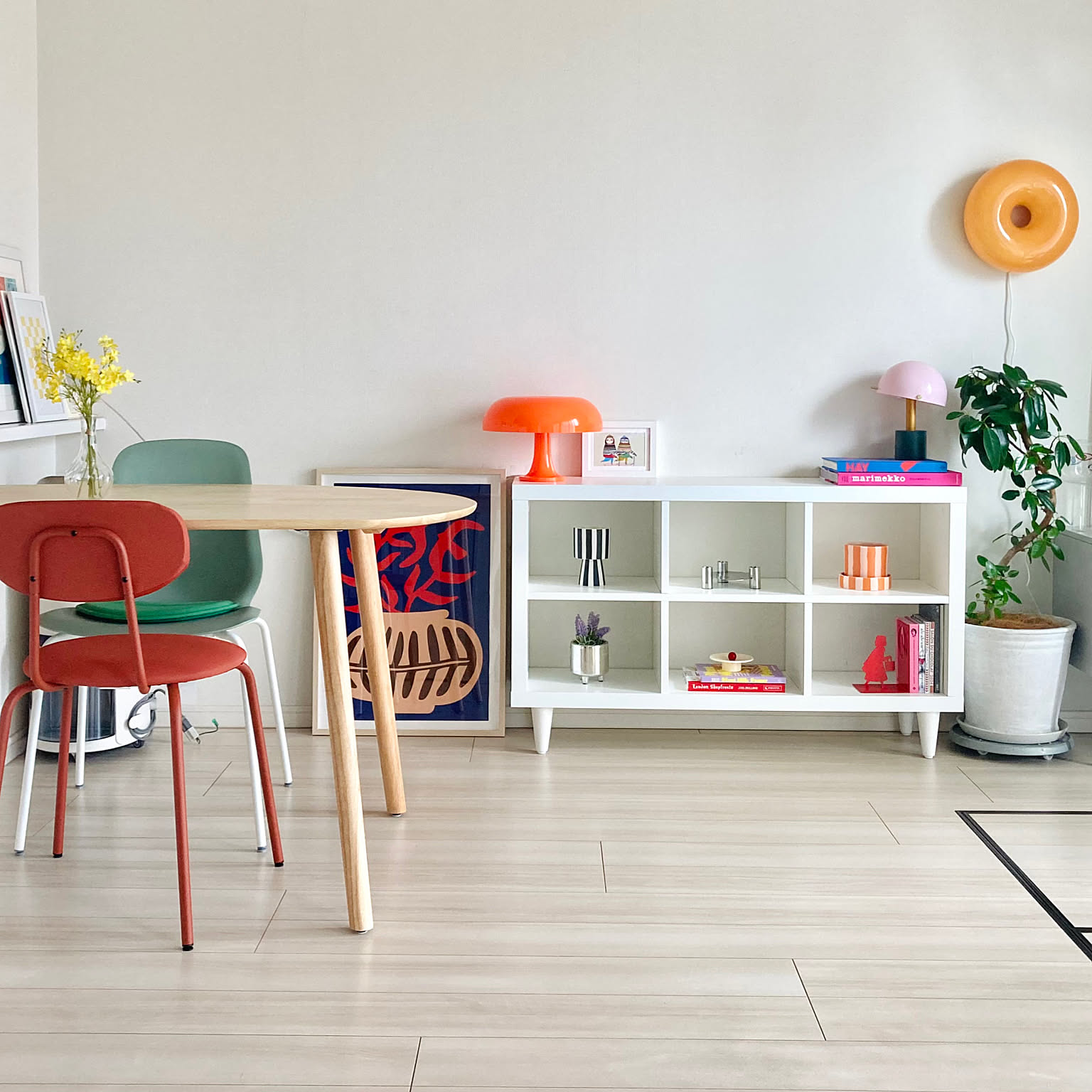 映えるカラフルインテリア 映えるカラフルインテリア