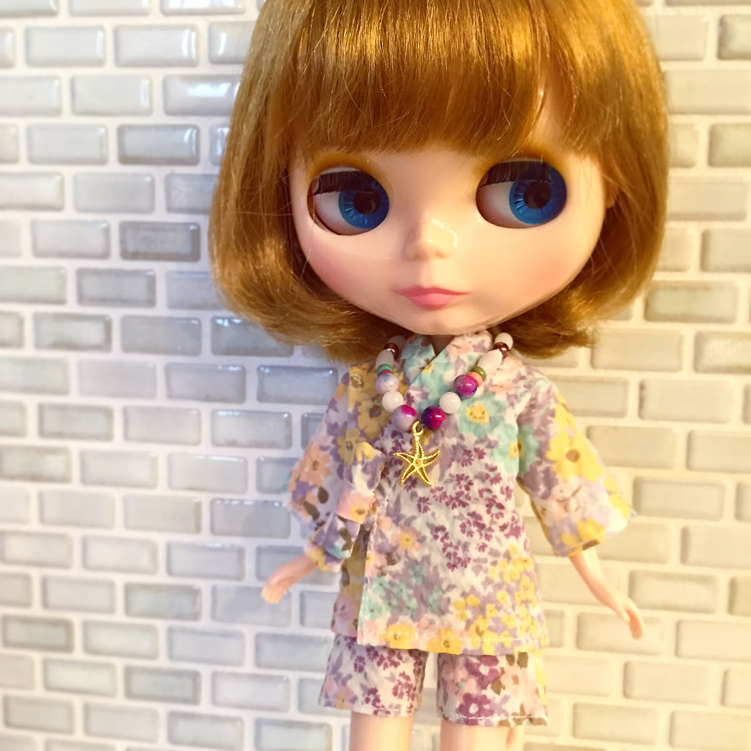 あきページ　ミニチュアドール服　　ハンドメイドドール服 あきページ ミニチュアドール服 ハンドメイドドール服 22センチ