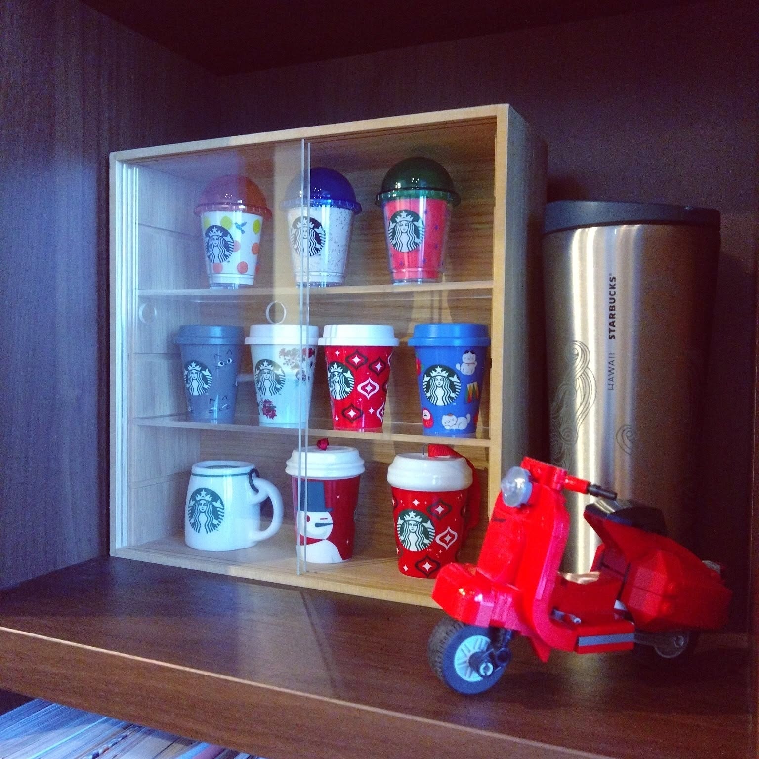 スターバックス コーヒー ディスプレイラック　コーヒーカップ付き d60473f1c1b3f3701b1736895e7428