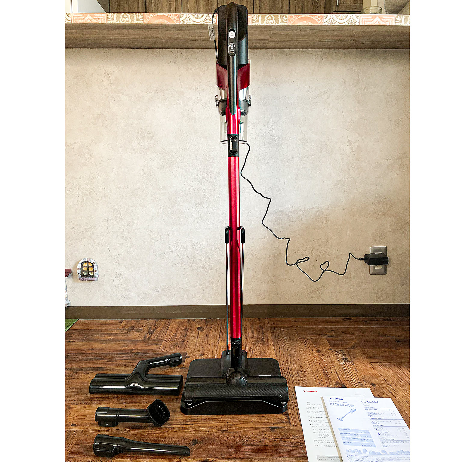 VC-CLX50 コードレス掃除機 東芝クリーナー 充電式 付属品有り TOSHIBA