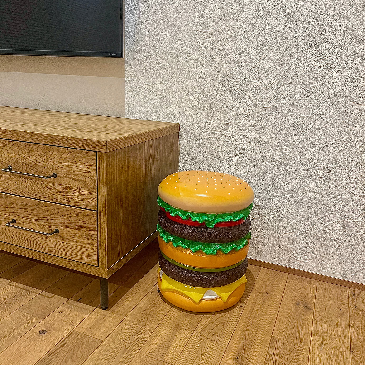 イースね ハンバーガー スツール イス おもしろ雑貨 ユニーク雑貨 いす