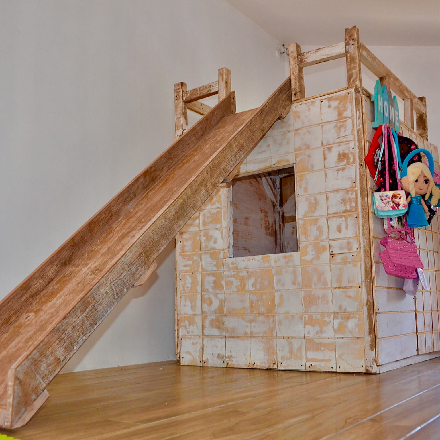 daa21c30be1832efdf7f13b8411520