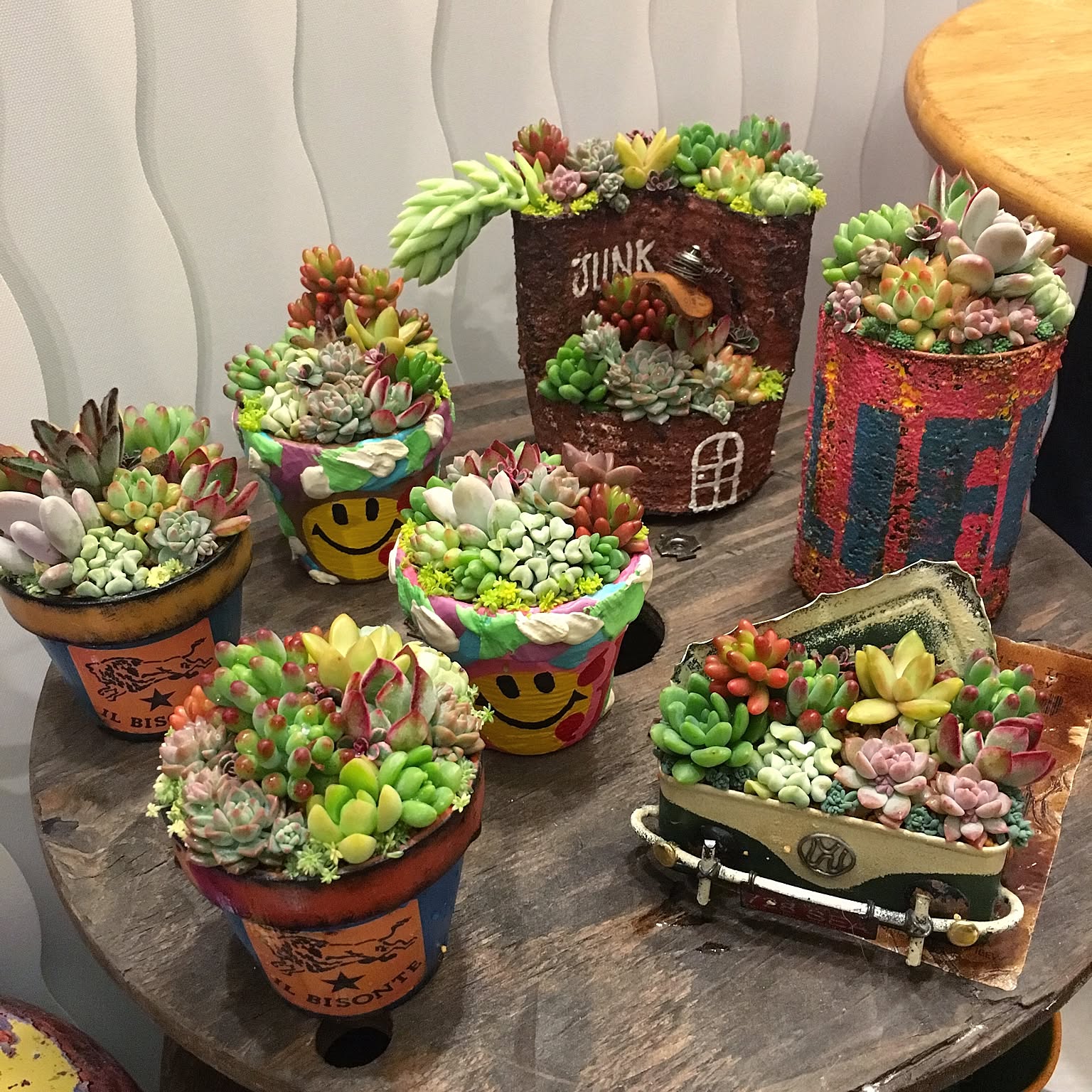 saori0712ちゃんのリメ鉢のおすすめ商品とおしゃれな実例 ｜ RoomClip  