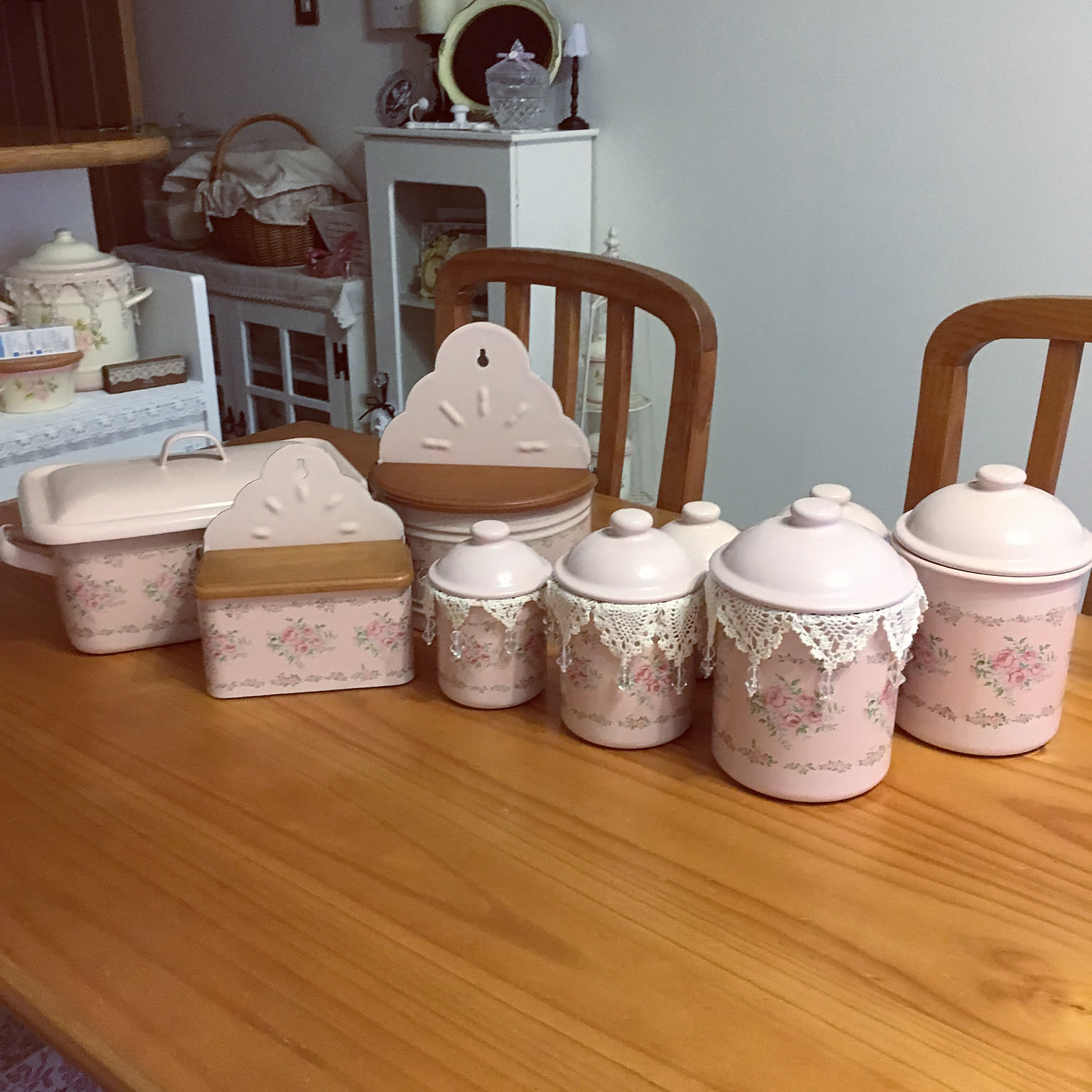 イマンのホーローキャニスターのおすすめ商品とおしゃれな実例