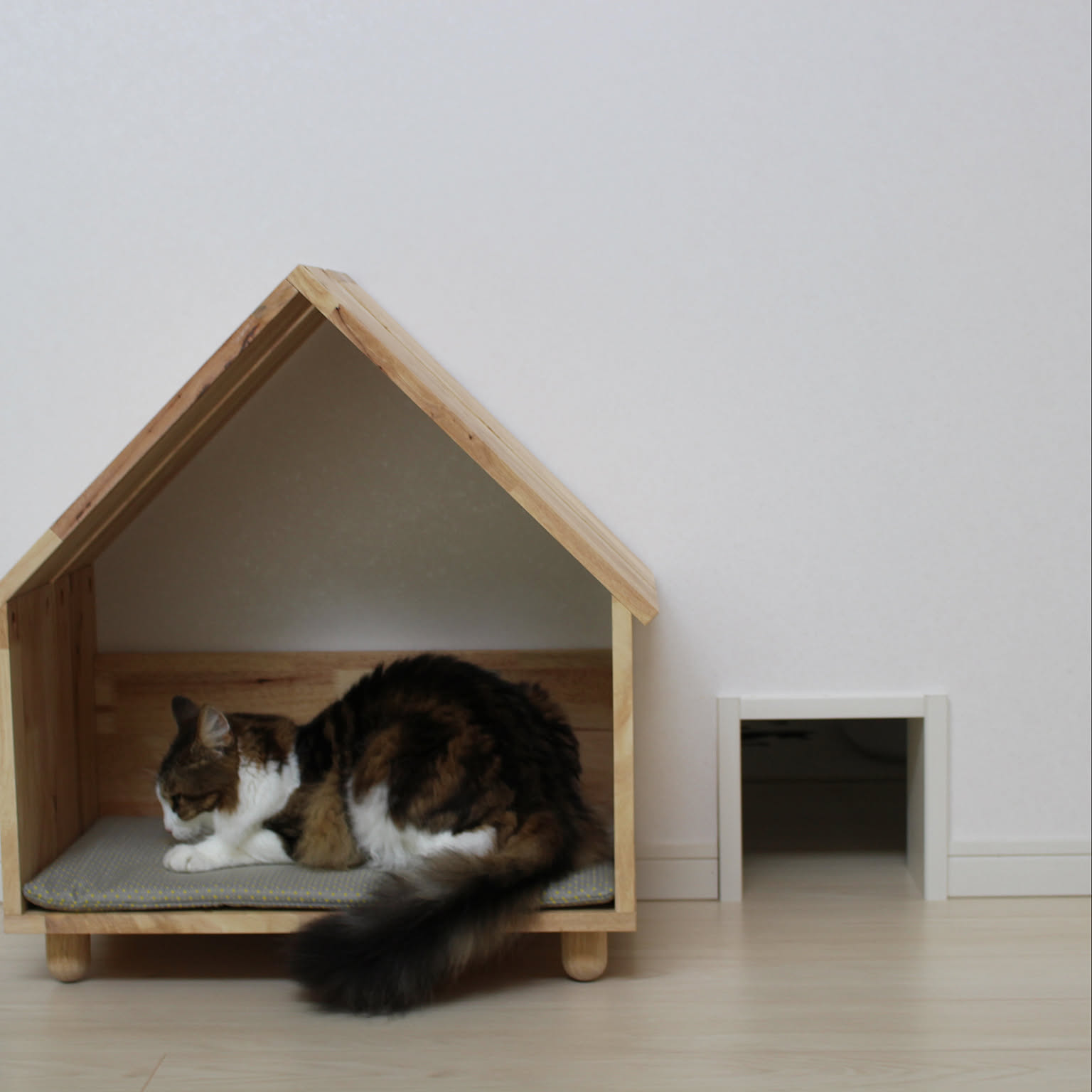 ナチュラルウッド ドッグハウス 犬小屋 木製 家具 木工 中古 猫家具 犬
