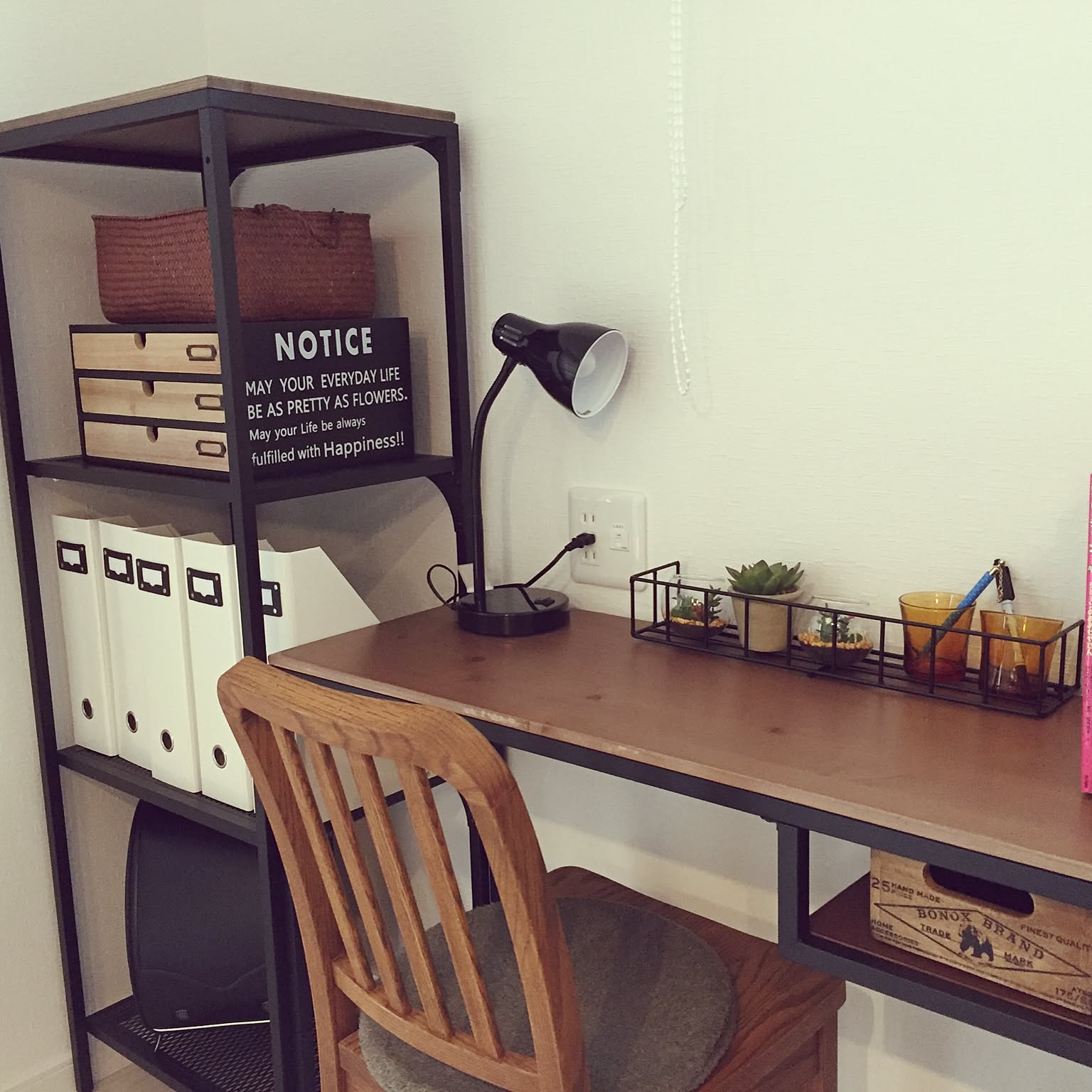 勉強机 モモナチュラルのおすすめ商品とおしゃれな実例