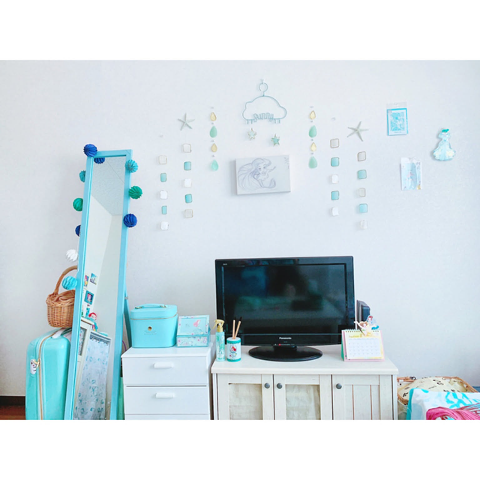 アリエル　ドレッサー型小物入れ アリエル ドレッサー - メルカリ