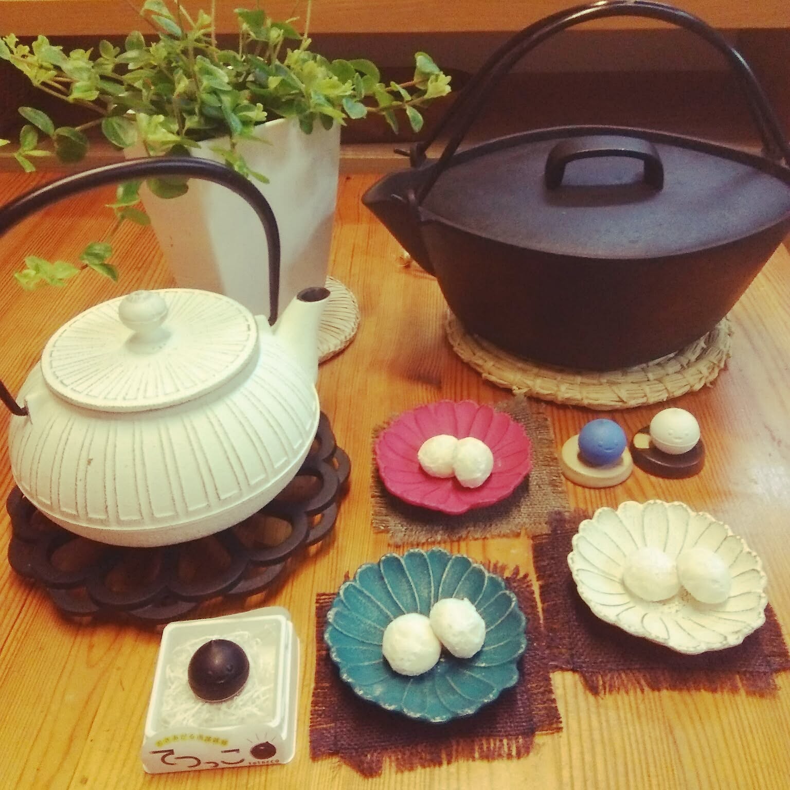 白 南部鉄器のおしゃれなアレンジ・飾り方のインテリア実例 白 南部鉄器のおしゃれなアレンジ・飾り方のインテリア実例