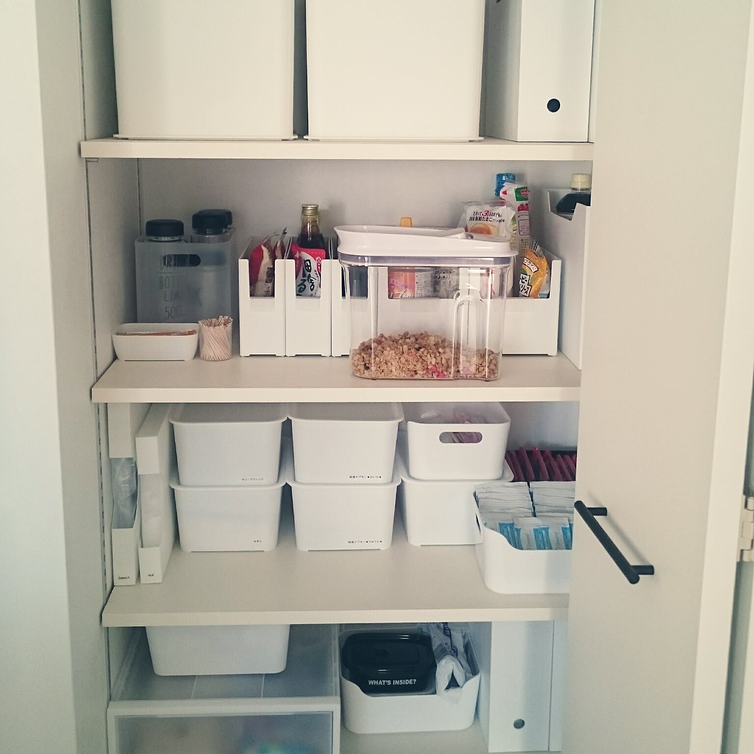 IKEA ヘムネス　キャビネット　食器棚 HEMNES ヘムネス コレクションケース（引き出し×3）, ホワイト