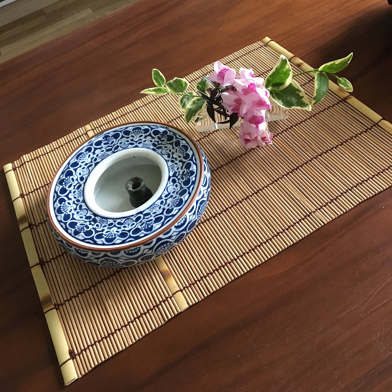 eaf7a03d669236cd2d225c2c4a9869