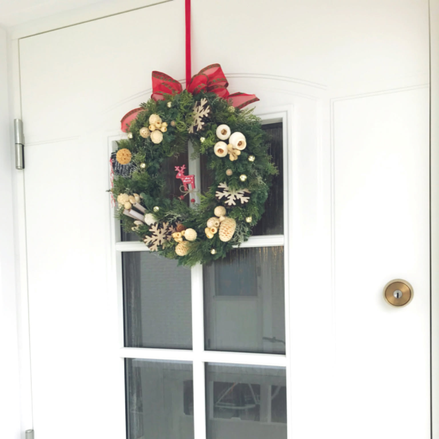 本場のスエーデンアーチストが制作した クリスマス リース