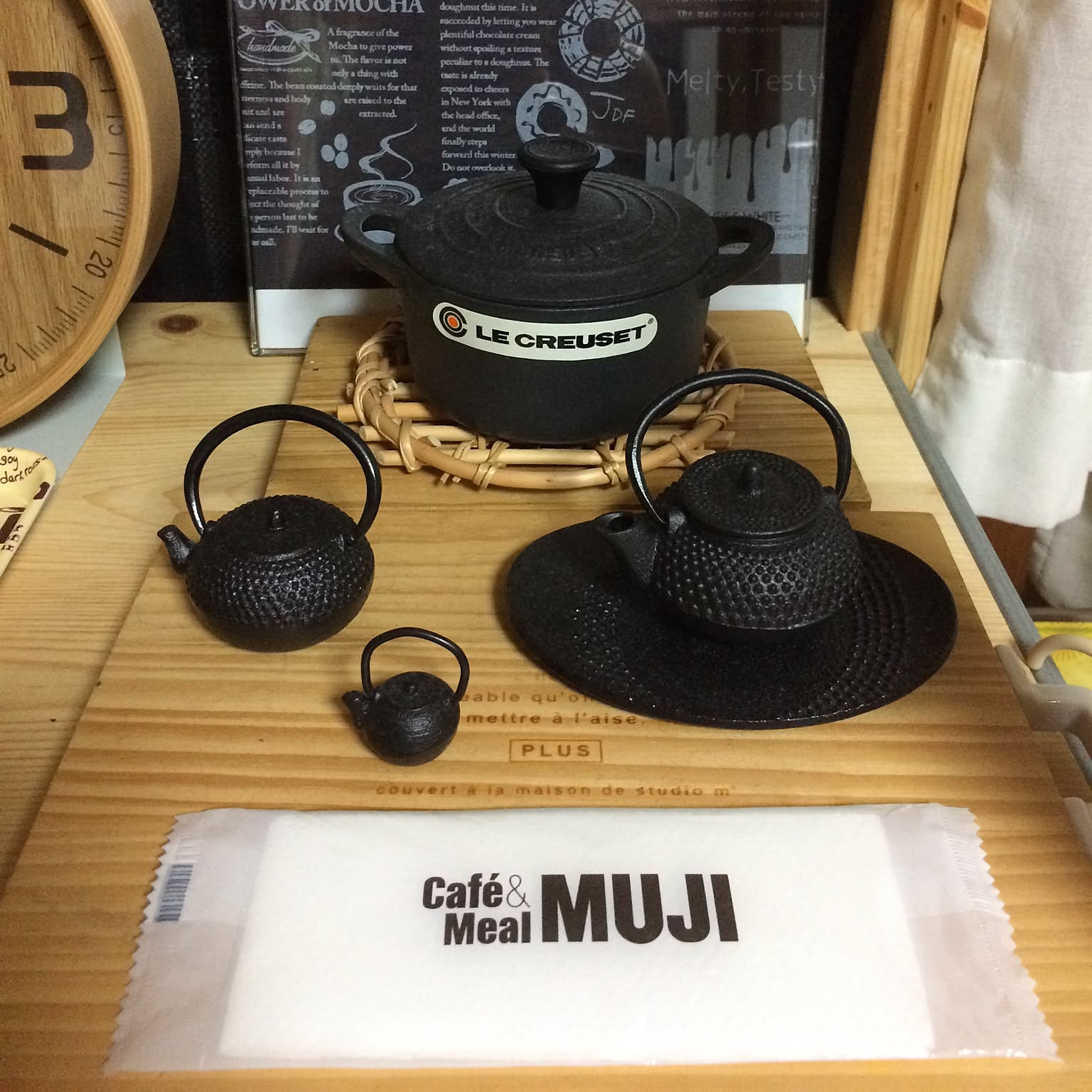 ディスプレイ 南部鉄器のおしゃれなアレンジ・飾り方のインテリア実例