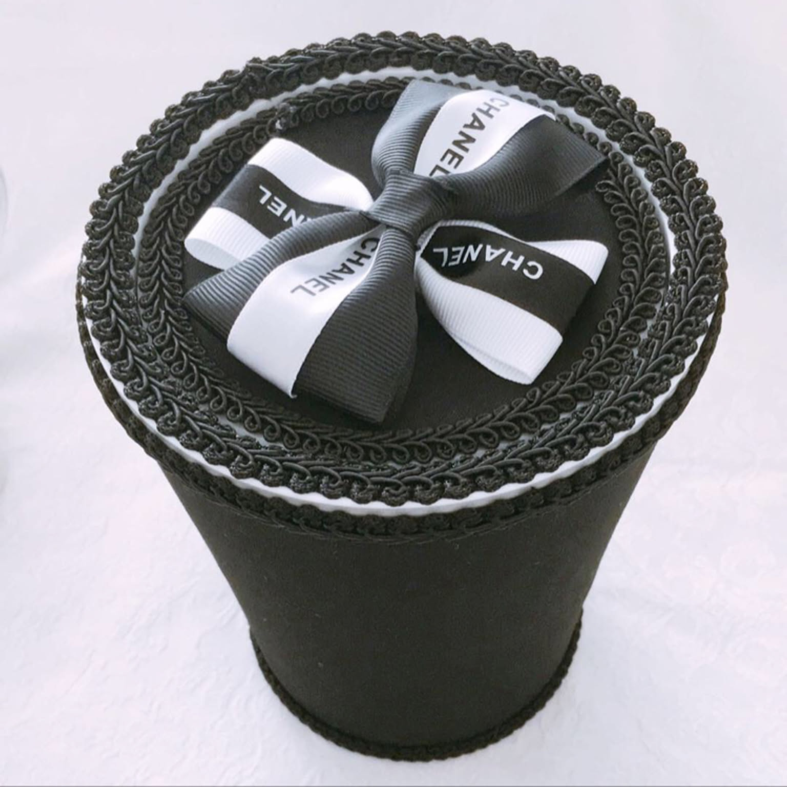 ゴミ箱 CHANELのおすすめ商品とおしゃれな実例 ｜ RoomClip