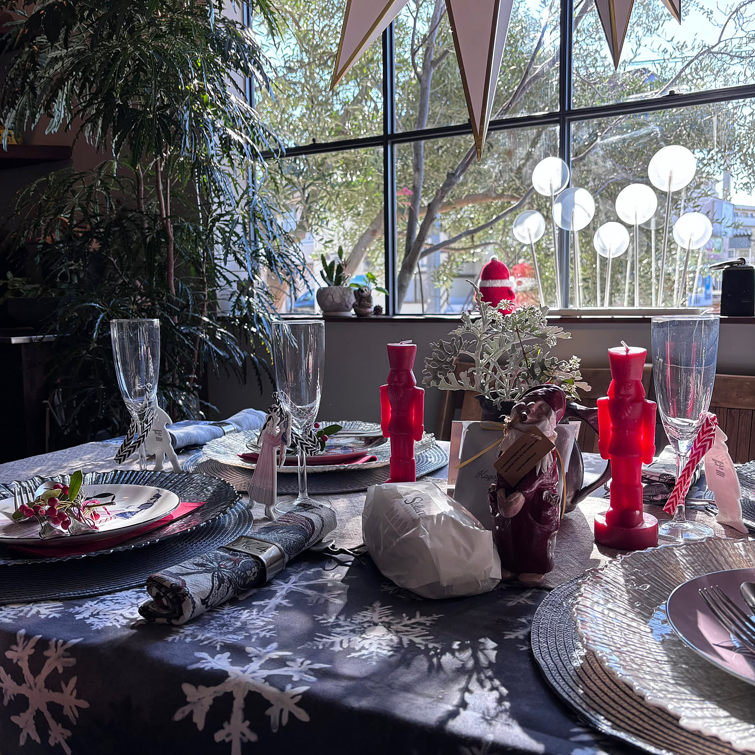 クリスマス ZARAHOME テーブルクロスのおすすめ商品とおしゃれな実例