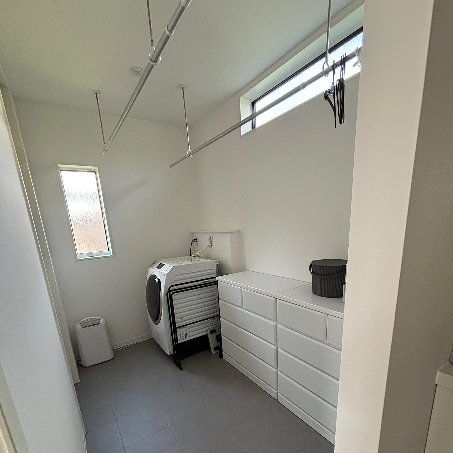 天井埋め込み　ホスクリーン　物干 楽天市場】物干し 屋外 軒下天井吊り下げタイプ 物干金物 物干し掛け