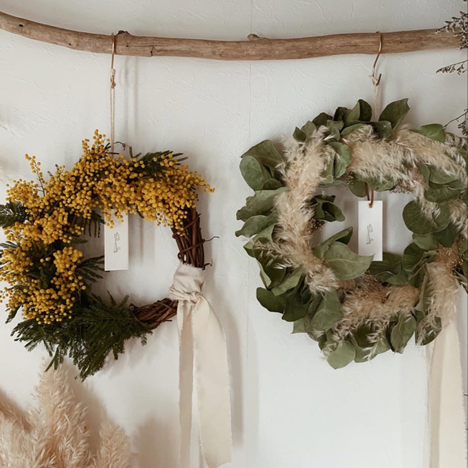 ポポラスとミモザとルナリアのハーフリース* * *ラッピング無料 ナチュラル 春 ポポラスとミモザとルナリアのハーフリース* * *ラッピング無料