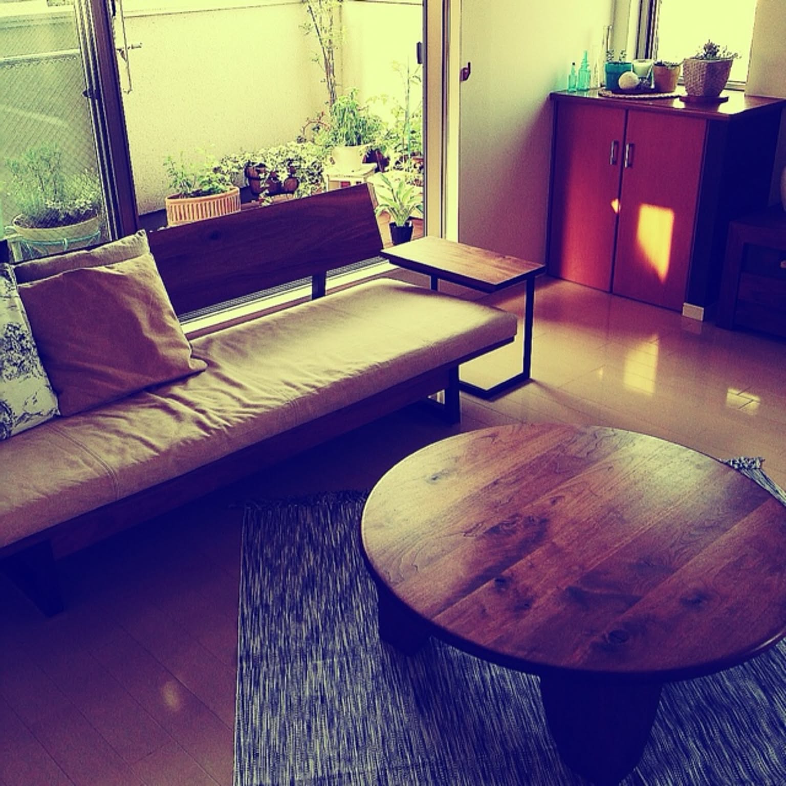 広松木工ローテーブルのおすすめ商品とおしゃれな実例 ｜ RoomClip