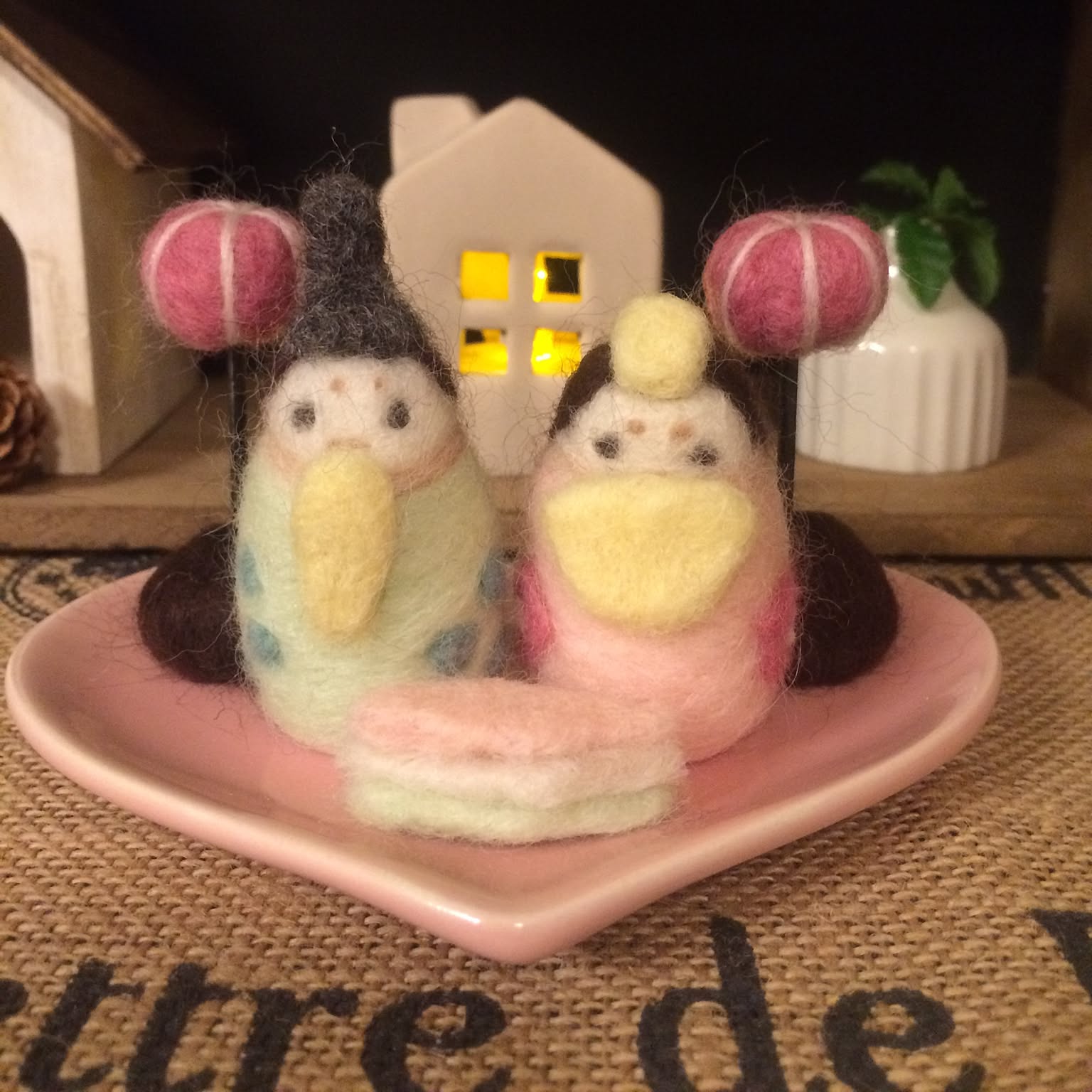 羊毛フェルト　ひな人形　ひなまつり　確認用 たまご型で簡単！】初心者向け雛飾りのつくり方/羊毛フェルト