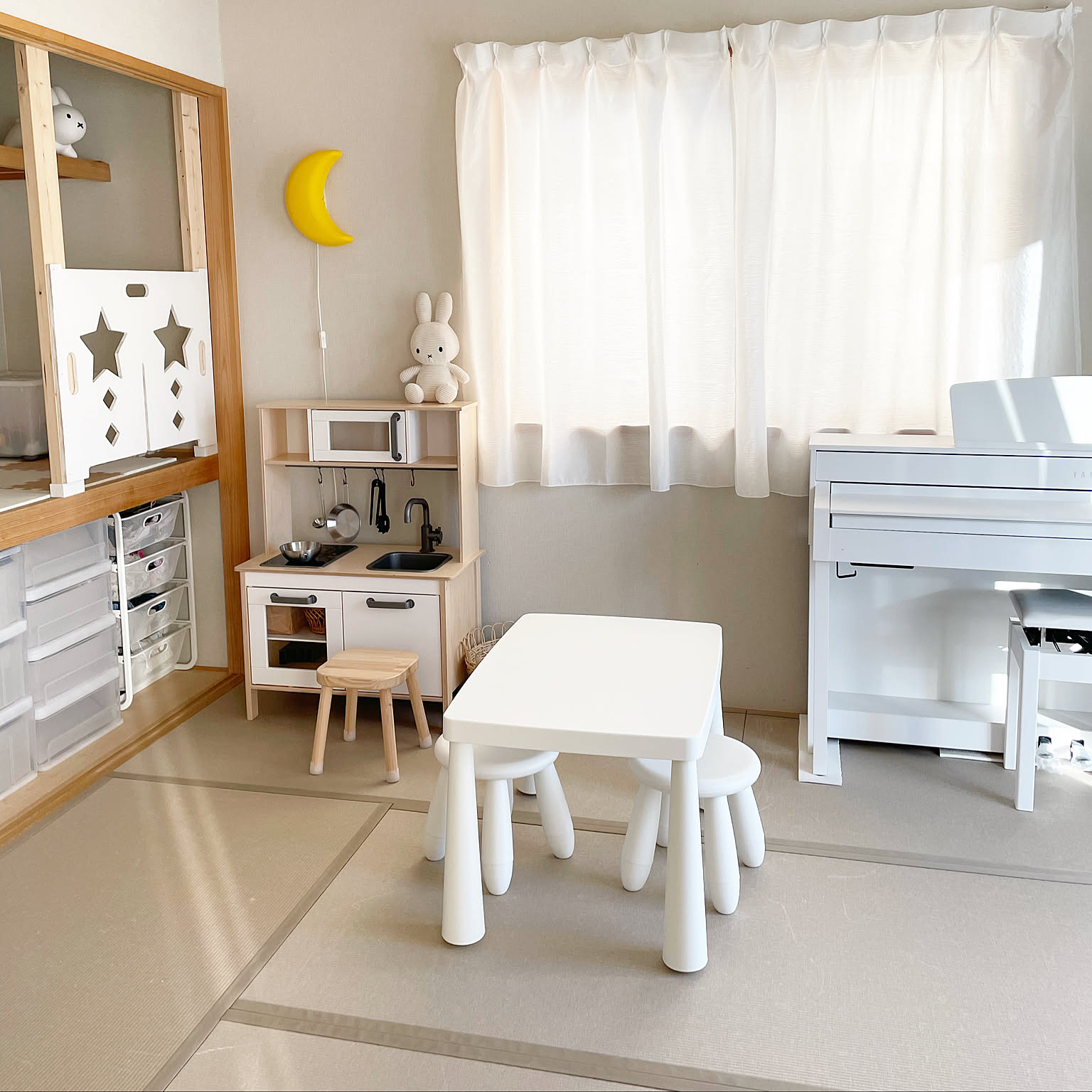 IKEAのキッズテーブルのおすすめ商品とおしゃれな実例