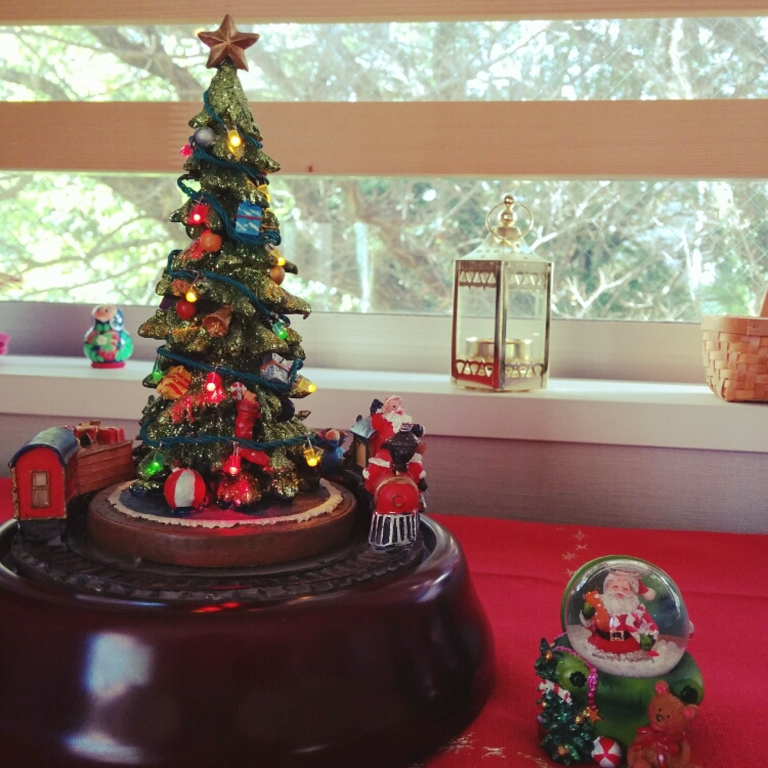 f2c1829e09c0feb2b77ea6d76434b2