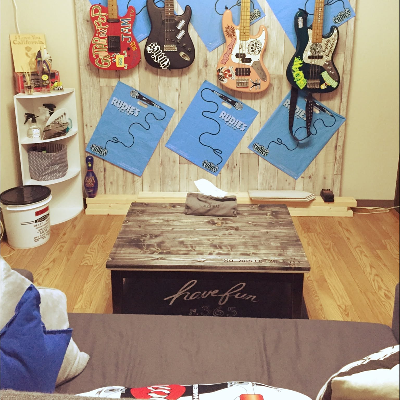 楽器 リメイクのおしゃれなアレンジ・飾り方のインテリア実例