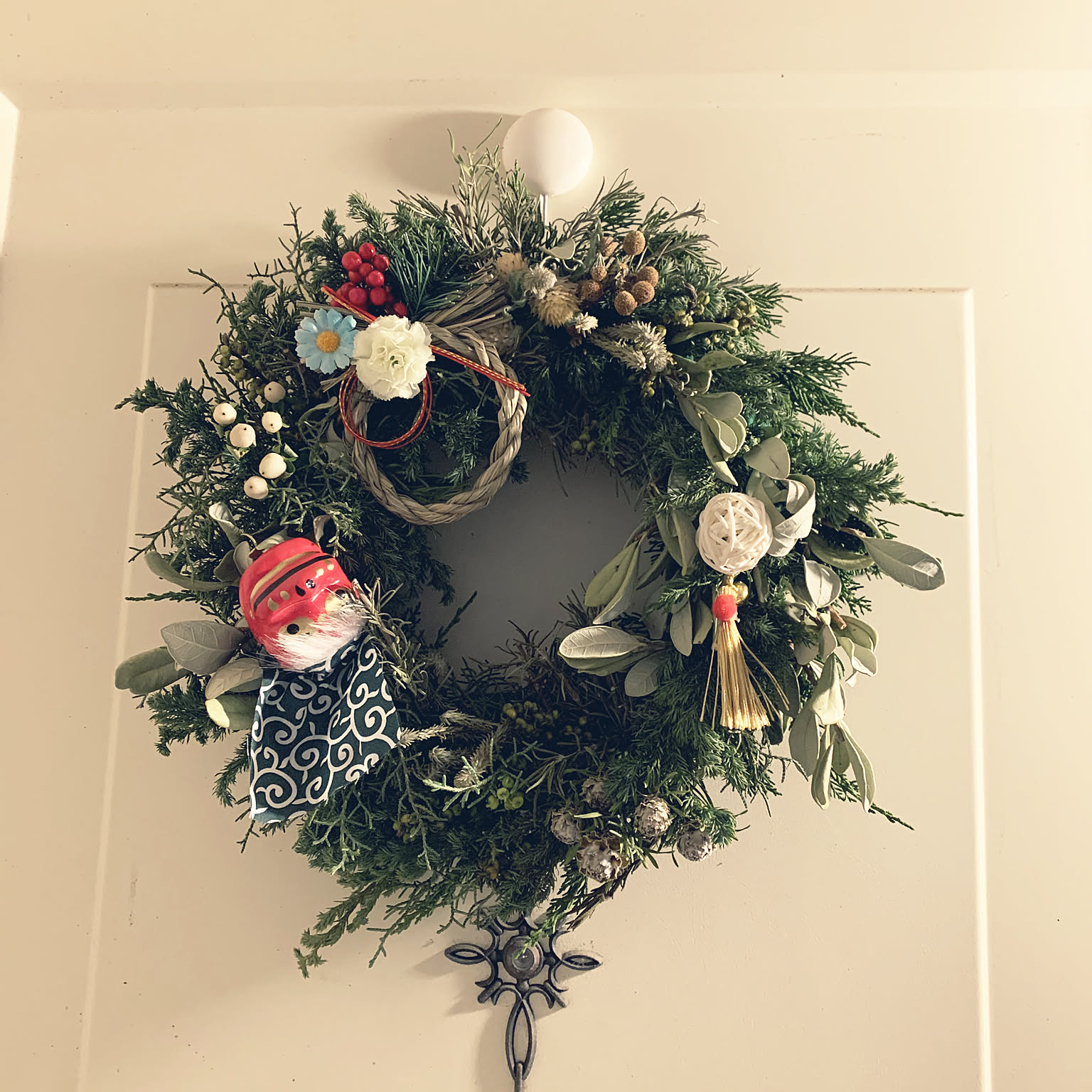 クリスマスリース お正月 アレンジ お正月飾りを土台から手作り