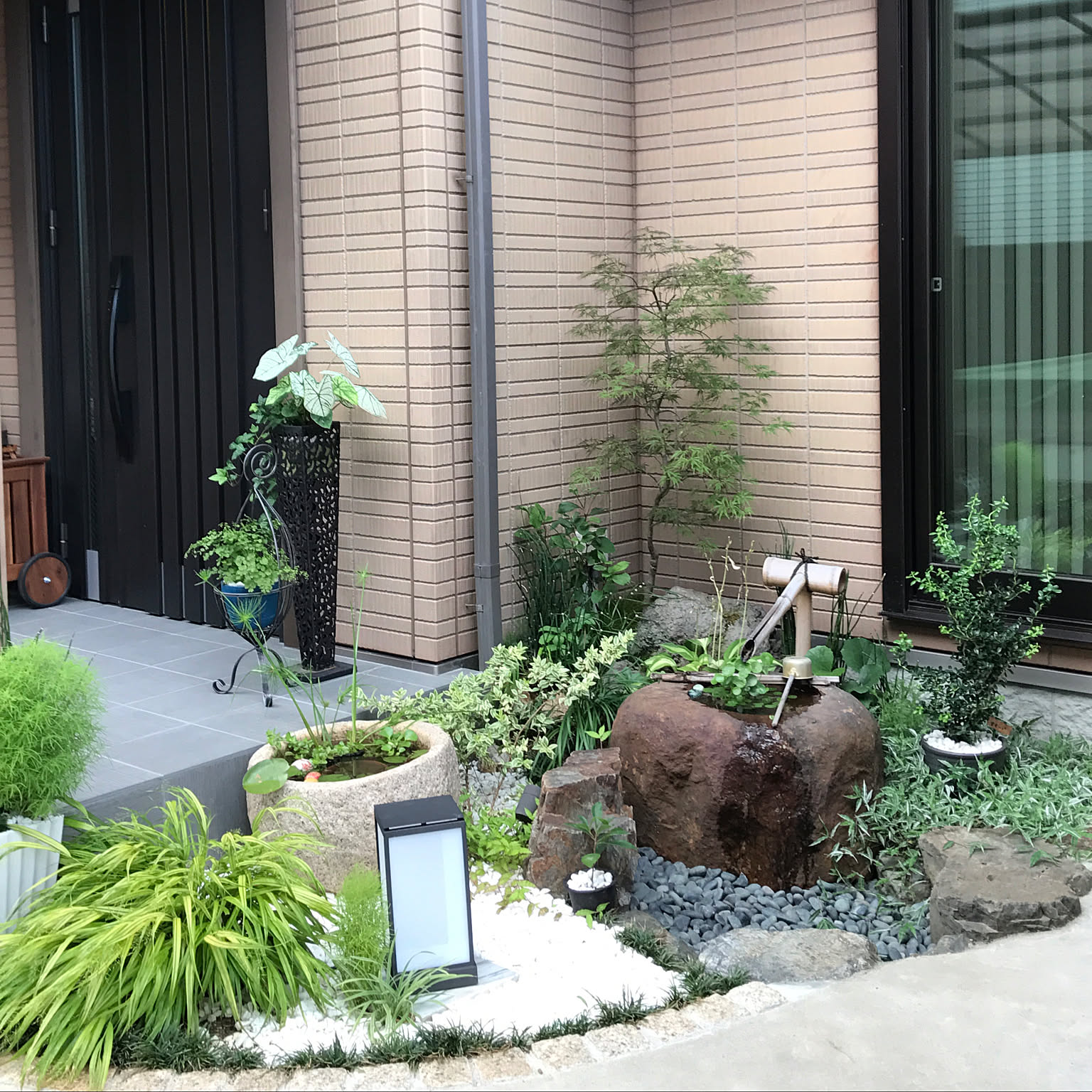 信楽焼 つくばい 水音の電動ツクバイ 循環式 陶器 蹲 水琴窟 す