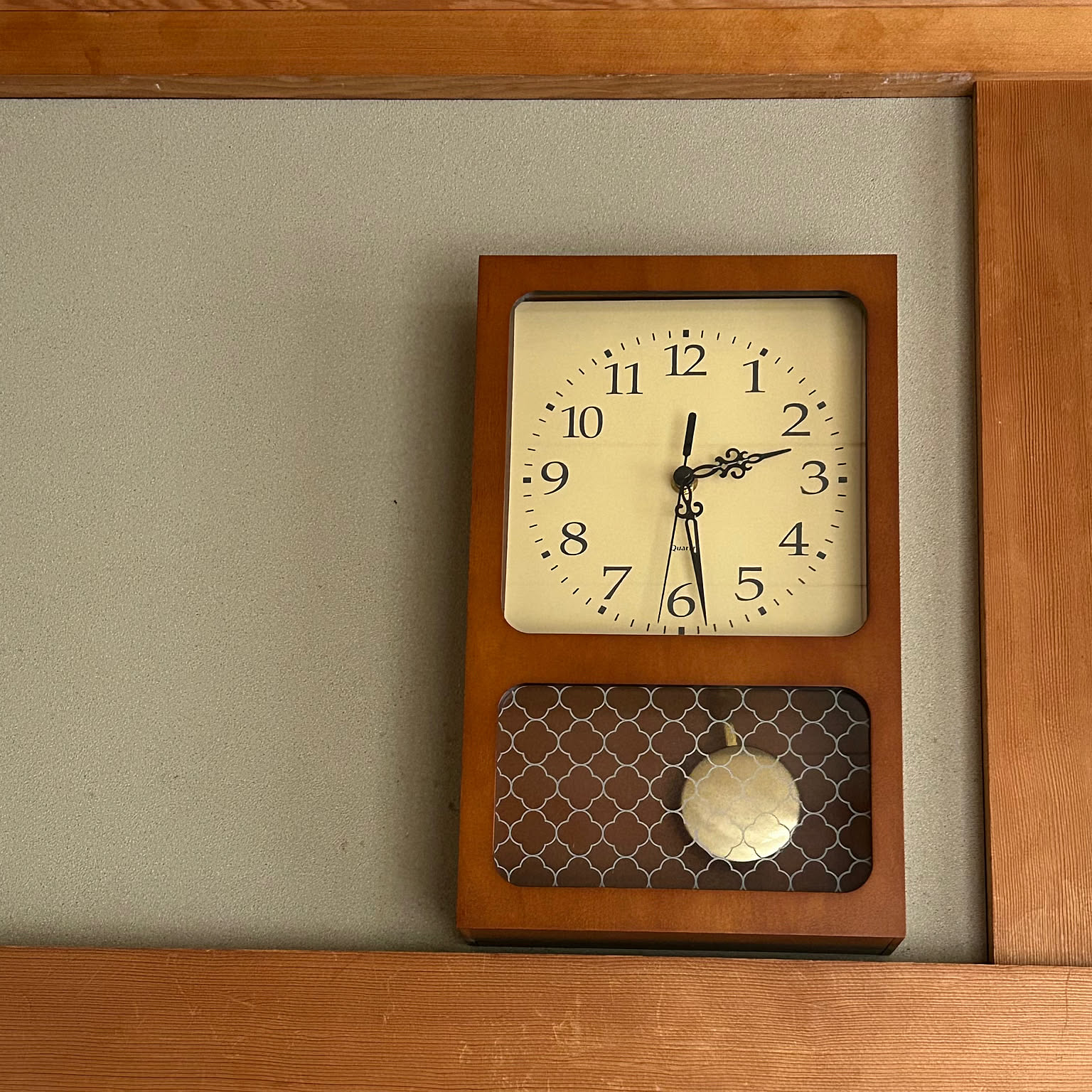 壁掛け時計　レトロ　おしゃれ　昭和 壁掛け時計 昭和レトロのおすすめ商品とおしゃれな実例 ｜ RoomClip