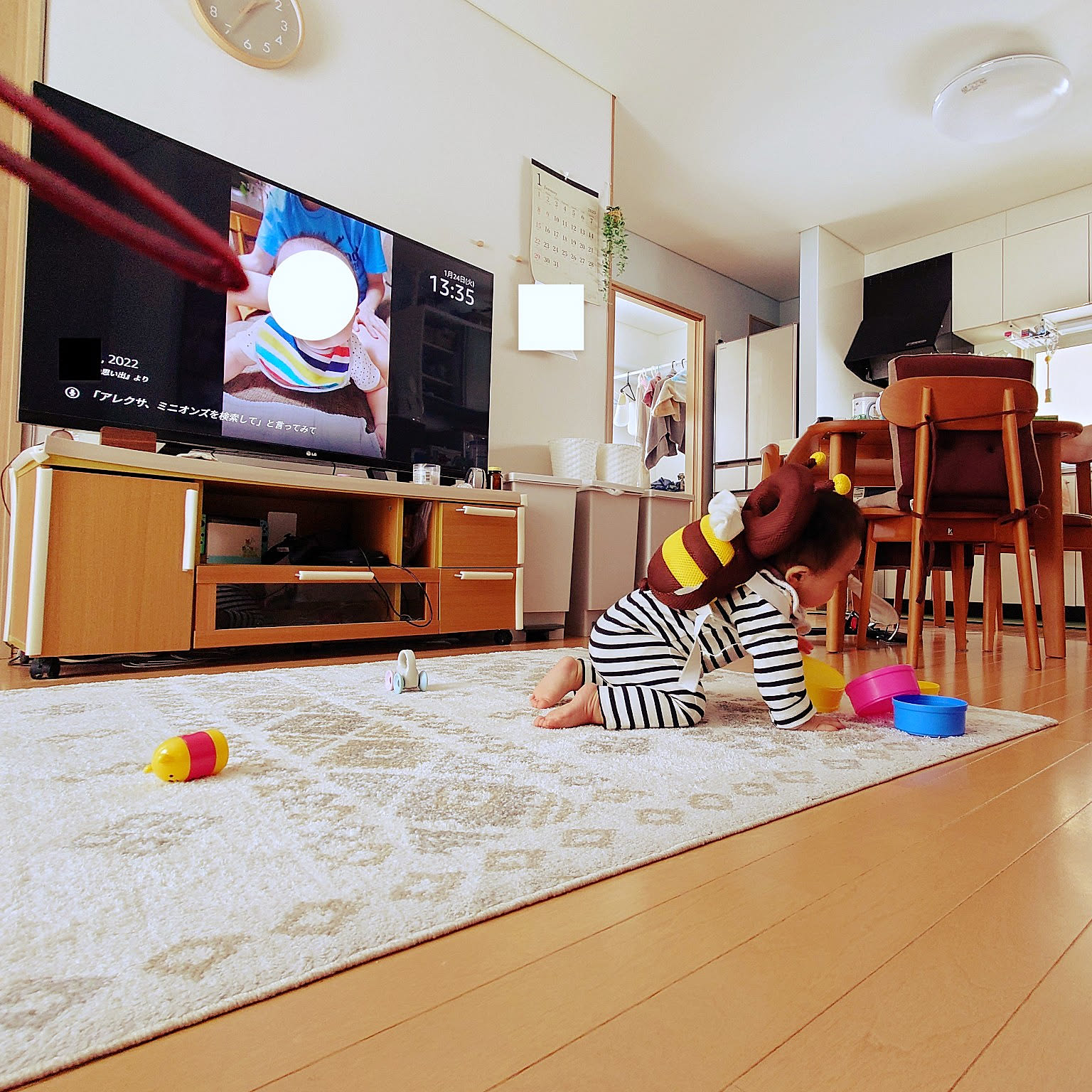 赤ちゃんのインテリア／アート Amazon.co.jp: 線画壁アート赤ちゃんの手と足線画ブラック