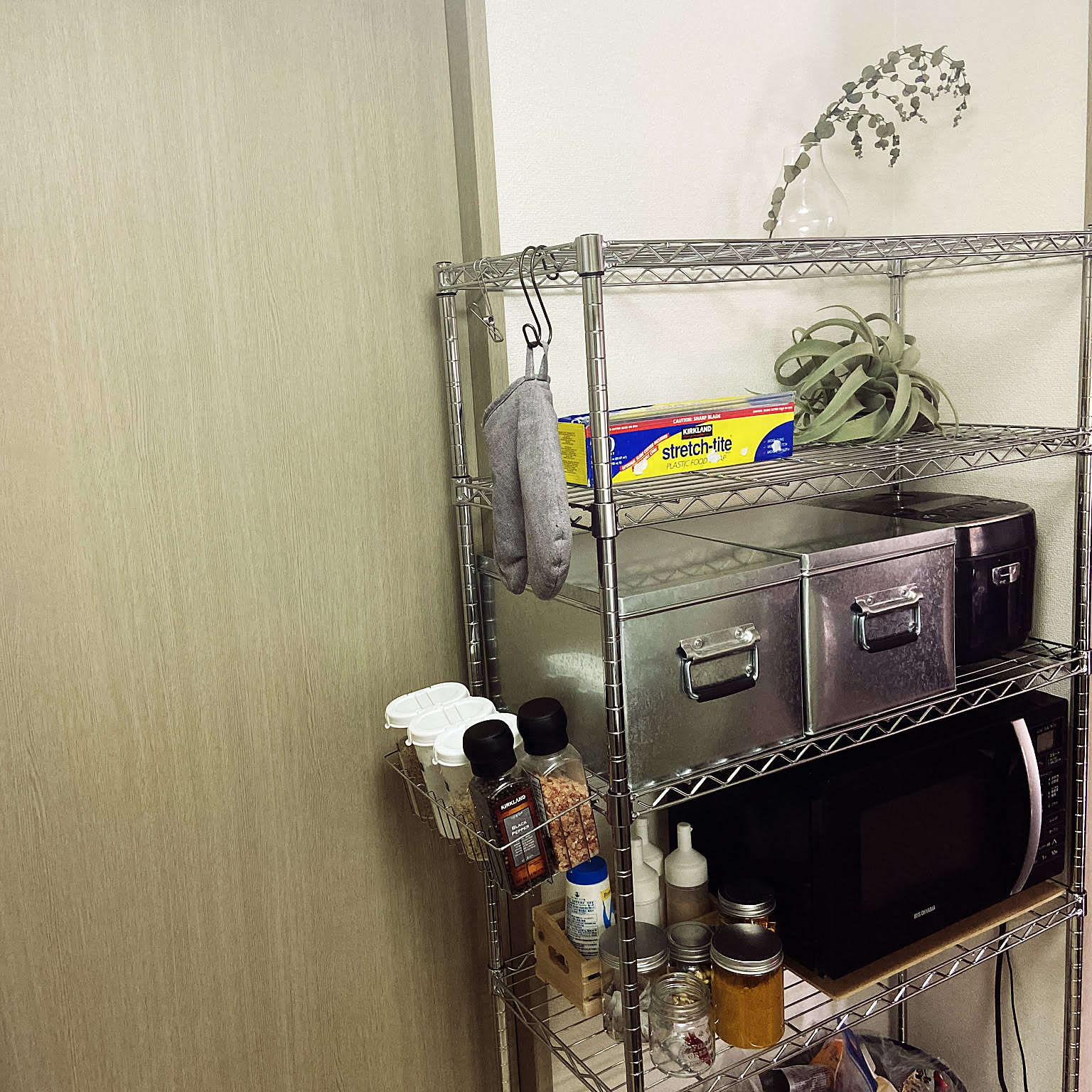 スチールラック【リメイク品・タックシート加工】 スチールラック【リメイク品・タックシート加工】