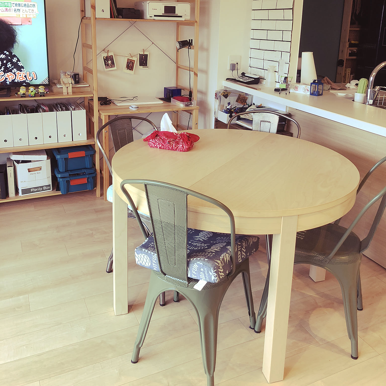 IKEA 伸縮ダイニングテーブルのおすすめ商品とおしゃれな実例