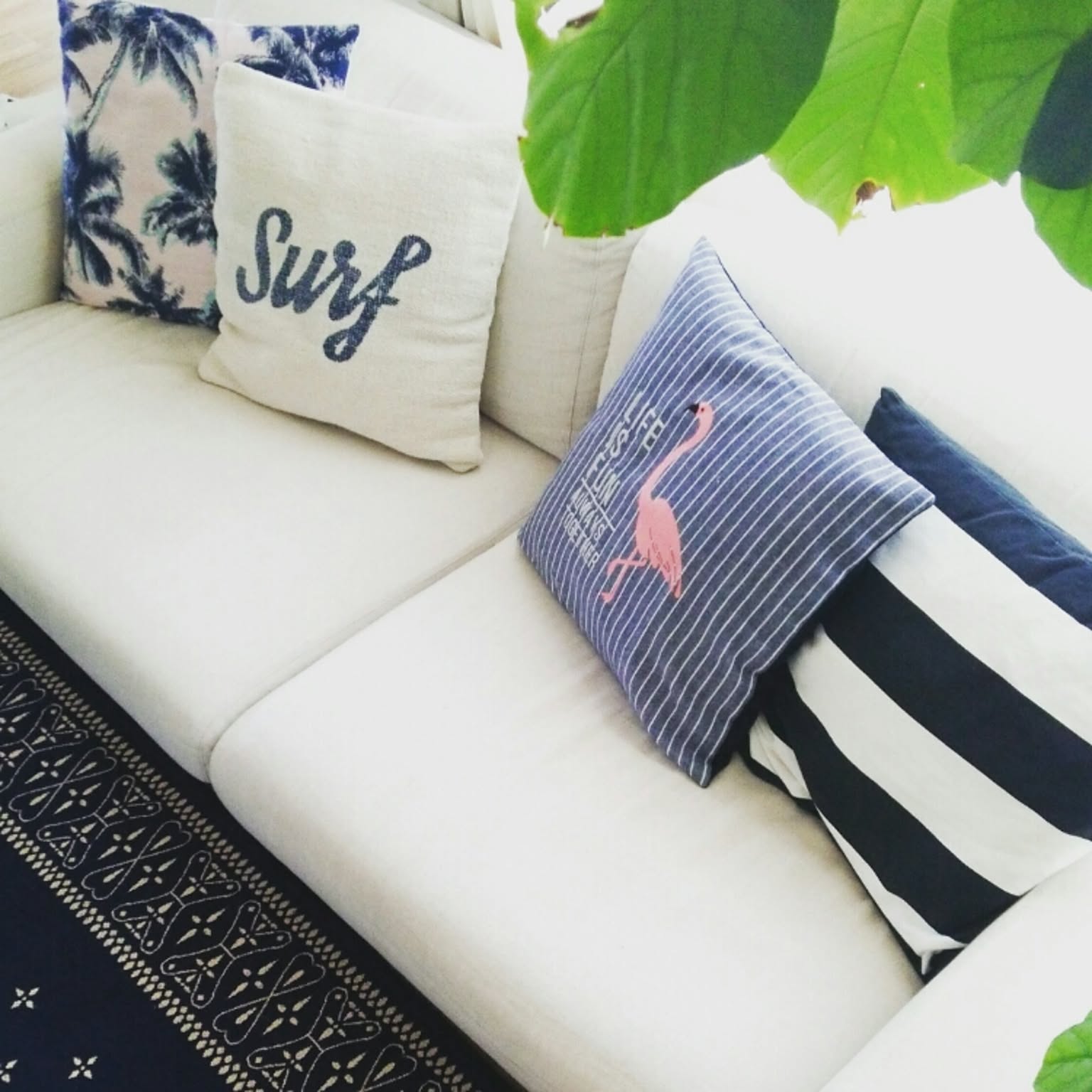 クッションカバー ビーカンパニーのおすすめ商品とおしゃれな実例