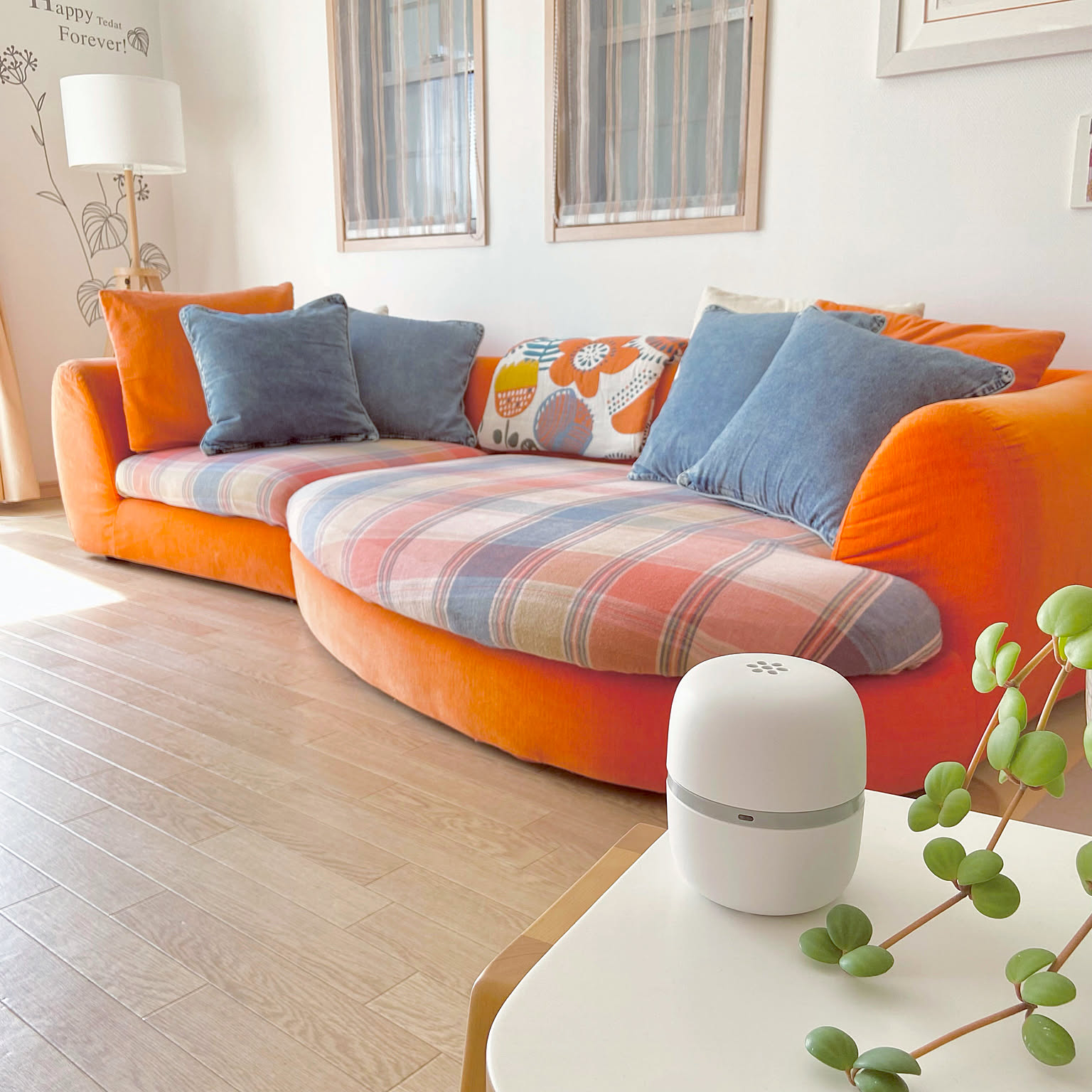 ニトリ オレンジのソファのおすすめ商品とおしゃれな実例 ｜ RoomClip