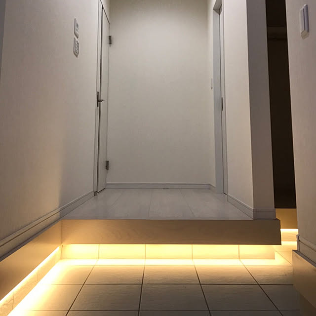 dj_hase2000の-LEDテープライト LED テープ 5m 防水 調色可能 調光可能 リモコン操作 wifi 2.4g ダプター SMD2835 LEDテープライト 正面発光 間接照明 ledの家具・インテリア写真
