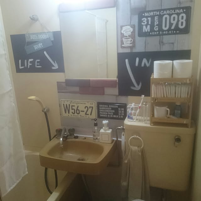 バス/トイレ/100均雑貨/ホームセンター/使いやすさ重視/使いやすさを追求...などのインテリア実例 - 2017-06-13 08:58:09