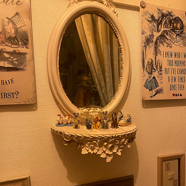 玄関/入り口/わんわん物語/壁掛けミラー/アンティーク調/アンティーク風...などのインテリア実例 - 2025-11-24 19:23:31