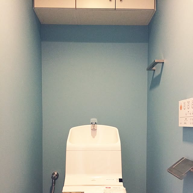 バス/トイレ/トイレの壁/トイレットペーパーホルダー/TOTO製/トイレ...などのインテリア実例 - 2015-12-05 15:41:47